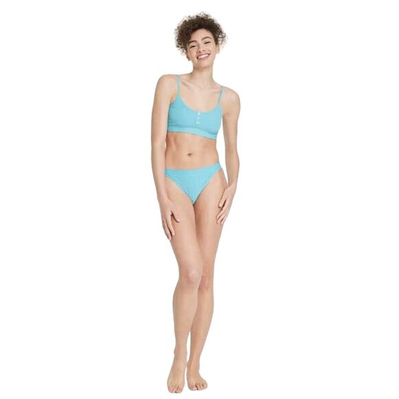 New Colsie Women's Plush Ribbed Bra and Underwear Set Blue Medium - Picture 1 of 4